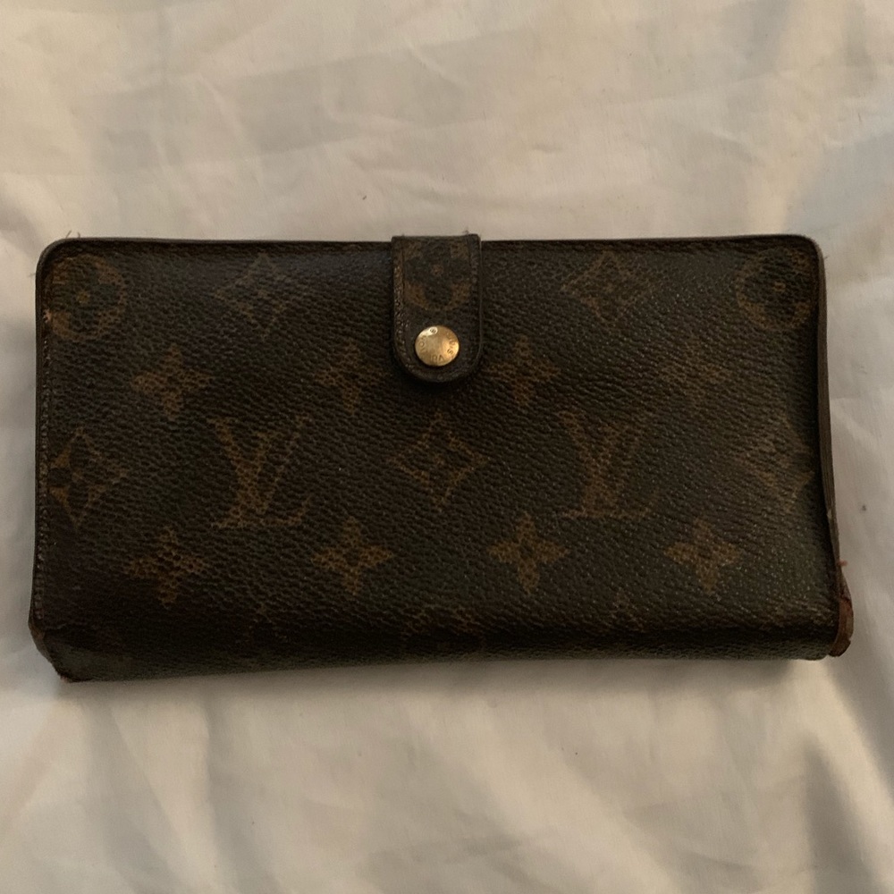 Rare Authentic Louis Vuitton Wallet
